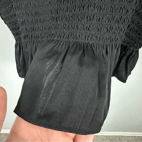 Intimately Free People Black Crop So Dreamy Smocked Peplum Blouse Size Medium - Picture 9 of 15